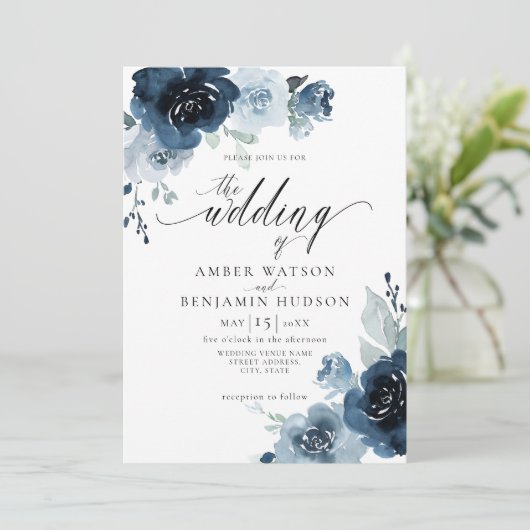Floral Dusty Blue Navy Flowers Neutral Wedding Kaart (Staand voorkant)