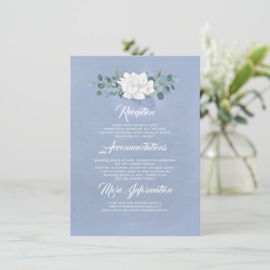 Floral Dusty Blue Wedding Informatie Gast Informatiekaartje (Staand voorkant)