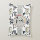 Floral Elegance: een verbluffend Waterverf patroon Accent Kussen (Achterkant (Verticaal))