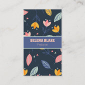 Floral Elegance: Modern & minimalistisch verticaal Visitekaartje (Voorkant)