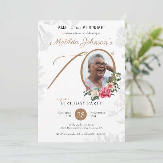Floral Elegant Custom Photo Surprise 70e verjaarda Kaart (Staand voorkant)
