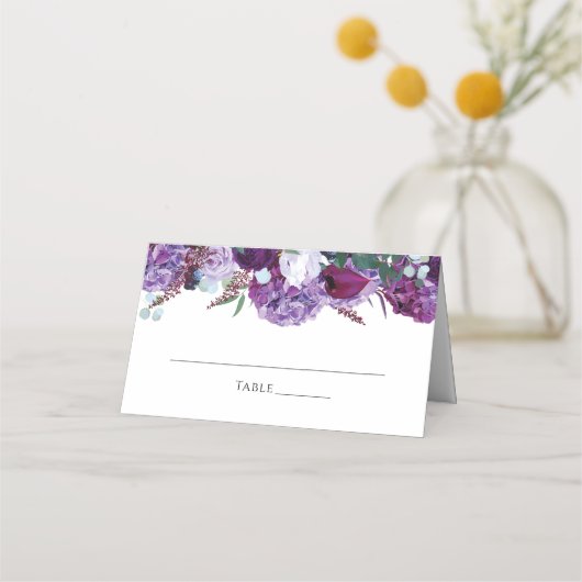 Floral Elegant Paarse Botanische Huwelijk Plaatskaartje (Voorkant)