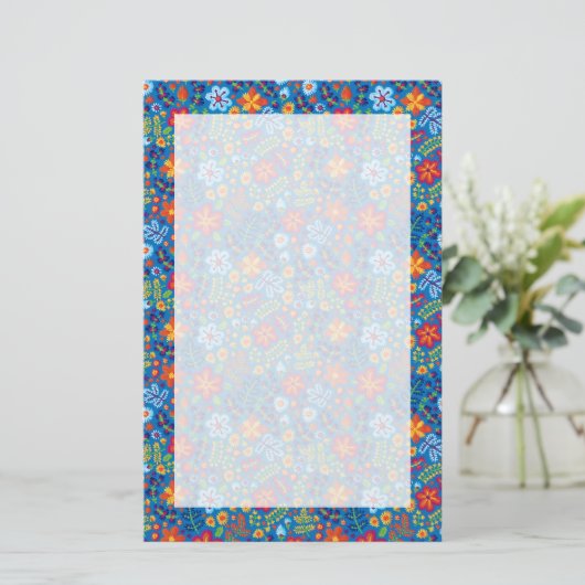 Floral Embroidery Pattern Briefpapier (Staand voorkant)