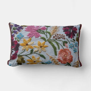 Floral Embroidery Pattern met prachtige bloemen Kussen