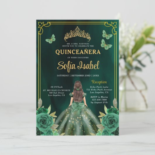 Floral Emerald Green Gold Butterfly Quinceanera Kaart (Staand voorkant)