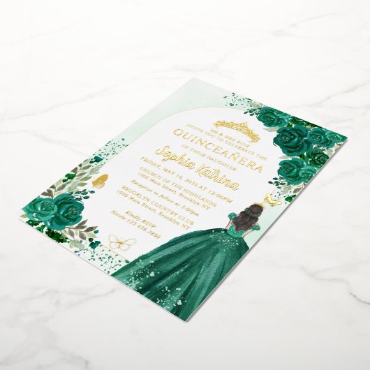 Floral Emerald Green Princess Birthday Quinceanera Folie Uitnodiging (Gedraaid)