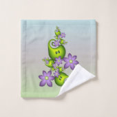 Floral Fantasy Lila Flowers Green Shapes Fractal Bad Handdoek (Wasdoekje)