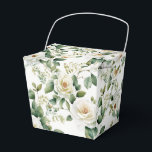 Floral Favor Treat Box Bedankdoosjes<br><div class="desc">Party favour traktbox wordt getoond met een mooie witte roos bloemenprint. Pas dit object aan of koop het object zoals het is. Tip: voeg gewoon je geweldige traktaties toe en voeg wat feestelijk lint toe. Afbeelding onder licentie</div>