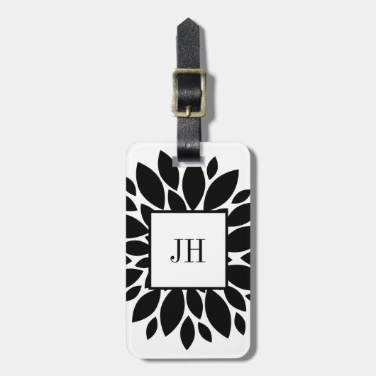 Floral Flower Damask Monogram Black White Bagagelabel (Voorkant verticaal)
