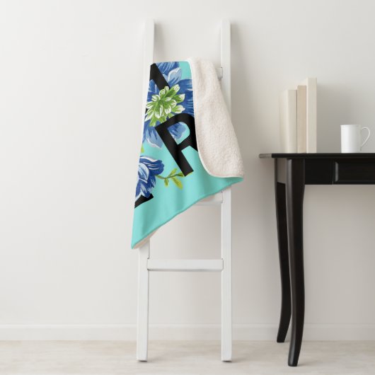 Floral Gather Quote 2 Sherpa Deken (In situ)