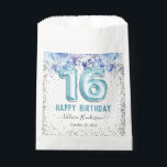 Floral Glitter Light Blue Happy 16th Birthday Bedankzakje<br><div class="desc">Meisjes glitter met fancy scriptnaam typografie. Faux lichtblauw 16 ballontekst. Blauwe Rozen en faux glitter top border. Geweldig voor 16 mooie feestjes.</div>