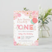 Floral Gold Bunny 1e Verjaardag Bloemen Uitnodigin Kaart (Staand voorkant)