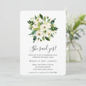 Floral Greenery White Roses Engagement Party Kaart (Staand voorkant)