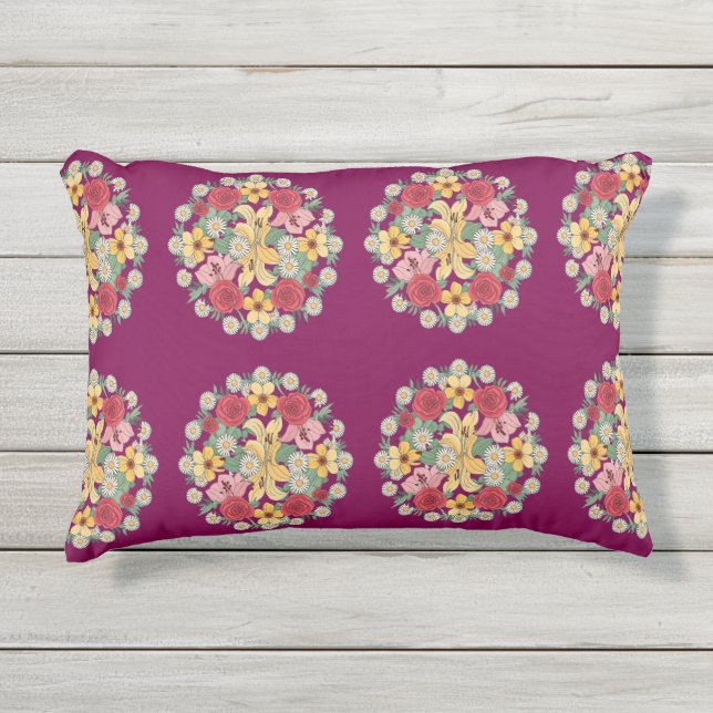 Floral Harmony Mandala Buitenkussen (Voorkant)