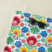 Floral Heart Folk Art Pattern Strandlaken (In situ)