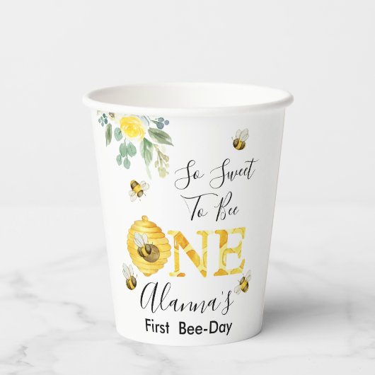 Floral Honey Bee First Bee Day Birthday Papieren Bekers (Achterkant)