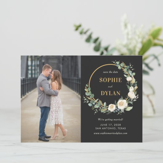 Floral Hoop Bewerkbare kleur Save the Date Kaart (Staand voorkant)