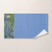 Floral Iris Border op Cornflower Blue Background Bad Handdoek (Handdoek)