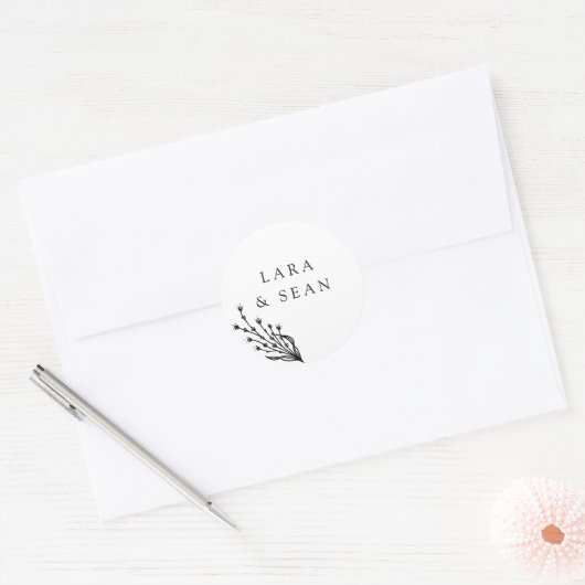 Floral Lavendel Modern Minimalist Zwart-wit Ronde Sticker (Envelop)