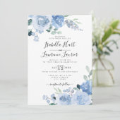 Floral Light Dusty Blue Botanical Wedding Kaart (Staand voorkant)