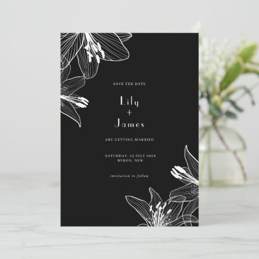 Floral Lilies Black en White Save the Date Kaart (Staand voorkant)
