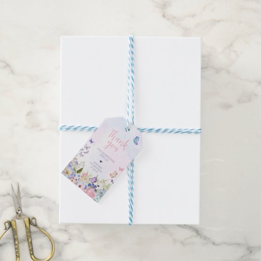 Floral Little Butterfly Verjaardagsfeest Favoriet  Cadeaulabel (Met Touw)