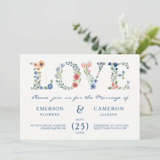 Floral LOVE bruiloft uitnodiging (Staand voorkant)
