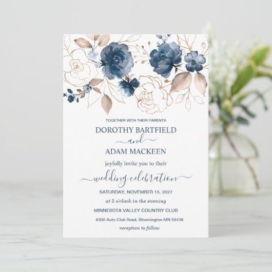 Floral marinesblauwe en goudbruiloft kaart (Staand voorkant)