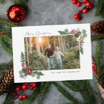 Floral Merry-kerstfotokaart Feestdagenkaart<br><div class="desc">Op de trendkerstfotokaart staan handgetekende,   floralen en plantaardig papier.</div>