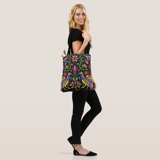 Floral Mexicaanse Design Tote Bag (Op model)