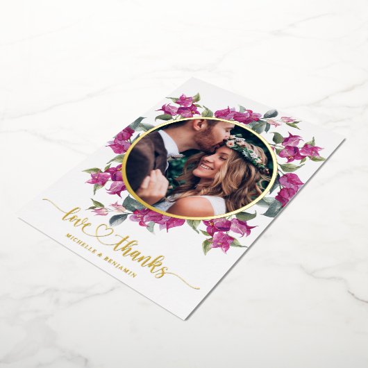 Floral Modern Elegant Weddenschap Foto Folie Uitnodiging (Gedraaid)