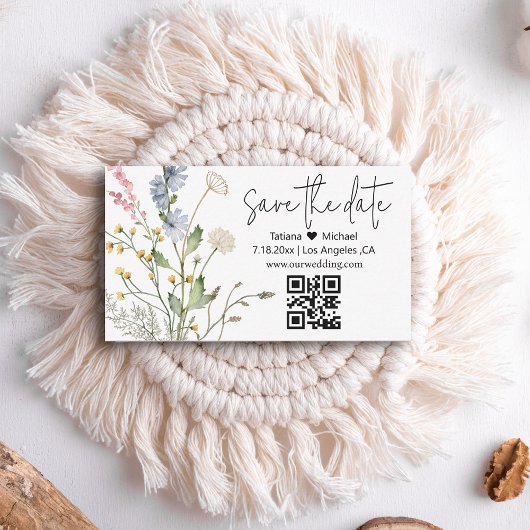 Floral Modern Save The Date QR Code Wildflower Notitiekaartje