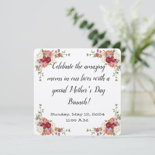Floral Moederdag Brunch Uitnodiging (Staand voorkant)