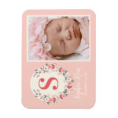 Floral Monogram Baby Girl Aankondiging Blush Pink Magneet (Verticaal)
