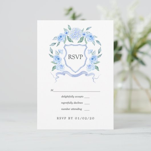 Floral Monogram Crest Wedding RSVP Kaartje (Staand voorkant)