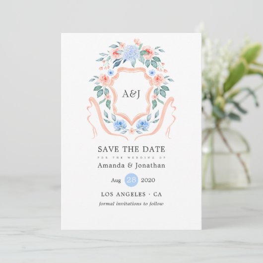 Floral Monogram Crest Wedding Save The Date (Staand voorkant)