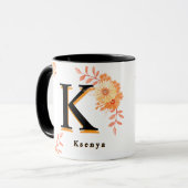 Floral Monogram Mug – Elegant Letter K Coffee Cup Mok (Voorkant links)