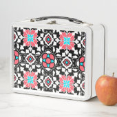 Floral Moroccan Tile, Black, White en Coral Pink (In situ)