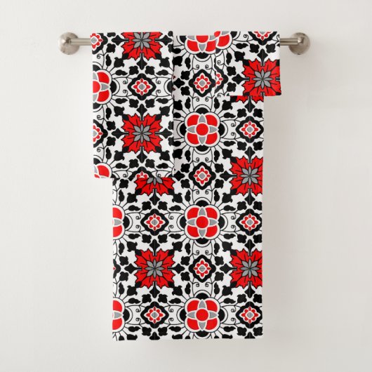 Floral Moroccan Tile, Deep Red, Black and White Bad Handdoek (Insitu)