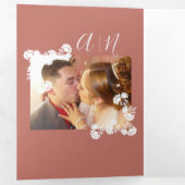 Floral Motif Botanical Salmon Wedding Kraft Drieluik Kaart (Binnenzijde eerst)