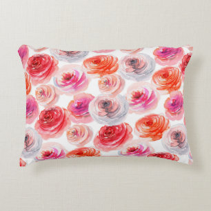 Floral naadloos patroon van waterverf rood, wit en accent kussen