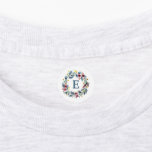 Floral omhulde monogram grijze roze waslabel labels<br><div class="desc">Floral omhulde monogram-kledingetiketten in grijswaarden,  blauwe plekken,  geel en roze op een witte achtergrond.</div>