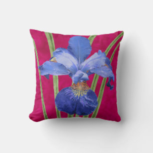Floral Paarse Iris op Magenta Roze Kussen
