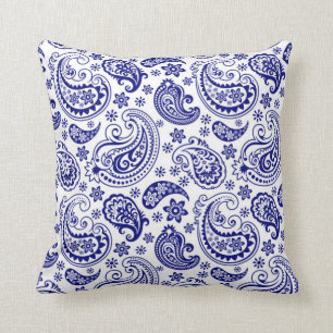 Floral Paisley Pattern,  van Navy Blue en White Kussen