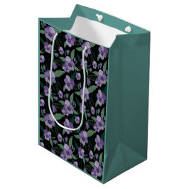 Floral Pansy met Foliage op Donkere achtergrond Medium Cadeauzakje