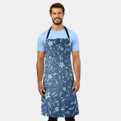 Floral patroon op denim schort (Gedragen)
