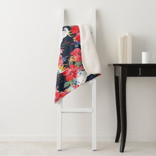 Floral Pattern Birds Flowers Foliage Red Hibiscus Sherpa Deken (In situ)