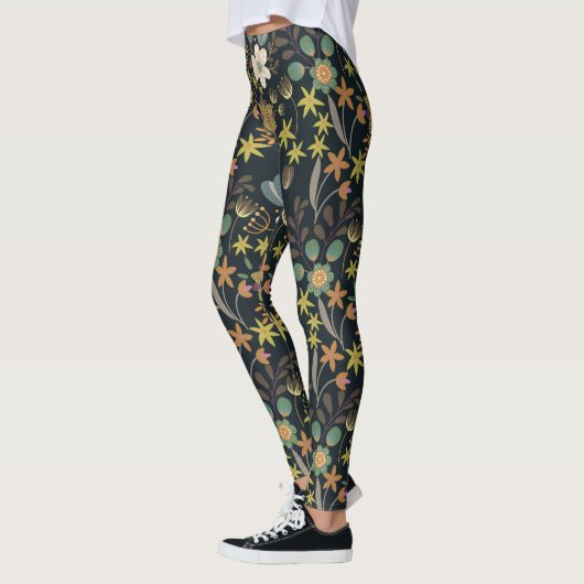  Floral Pattern Leggings (Links)