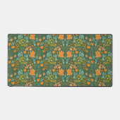 Floral pattern on a dark green background  bureaumat (Voorkant)