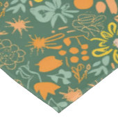 Floral pattern on a dark green background  tafelkleed (Gekanteld)